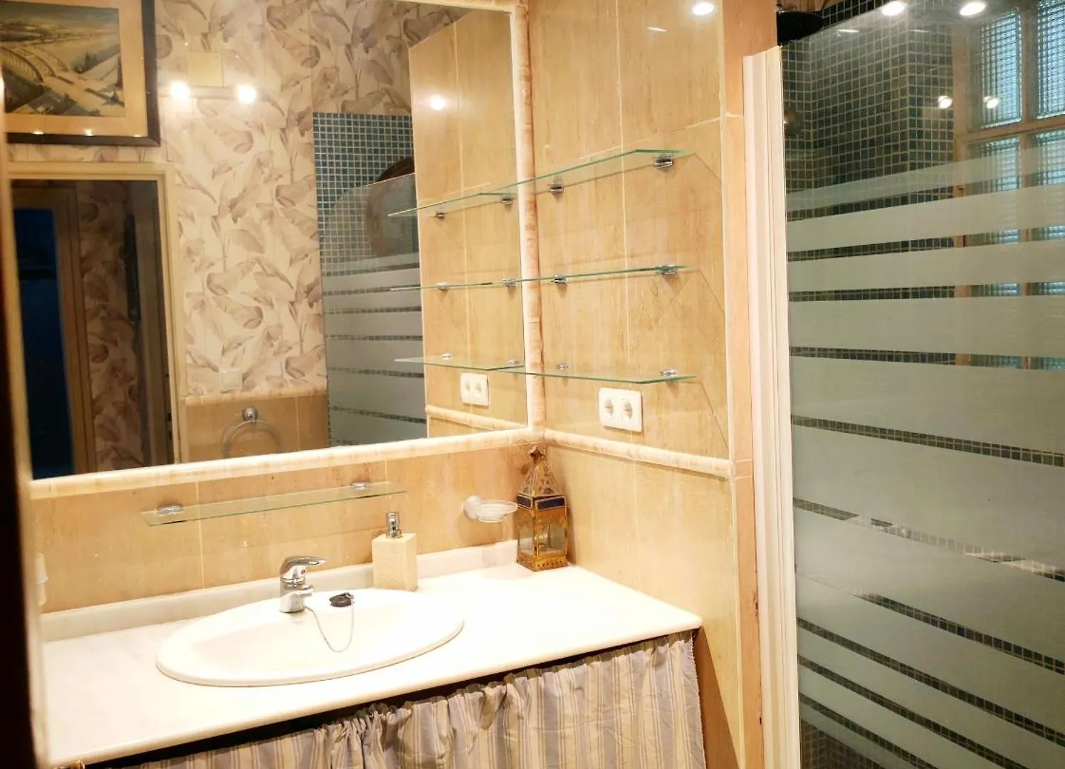 Villa With Private Pool A Stone'S Throw From The Port And Beach Of Benalmádena
